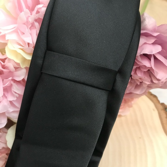 Black Tie with Blue Jumbo Jet 4 Engine Airplane - Picture 8 of 8